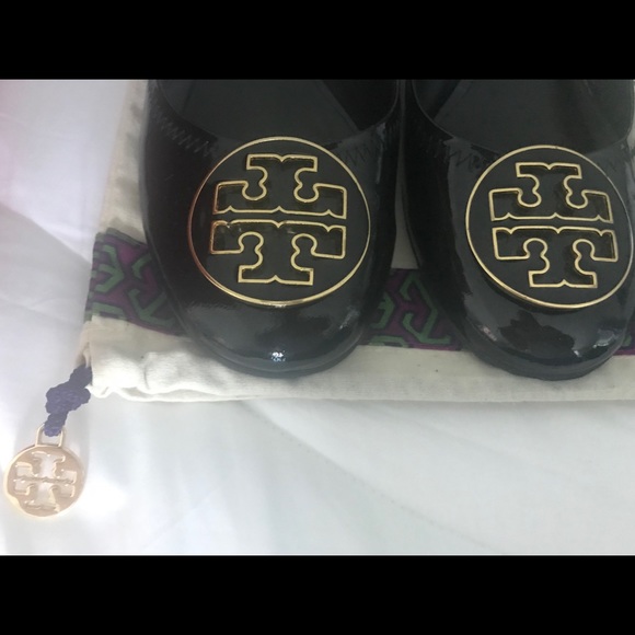 Tory Burch Patent Leather “Amy” Pumps - Picture 4 of 8